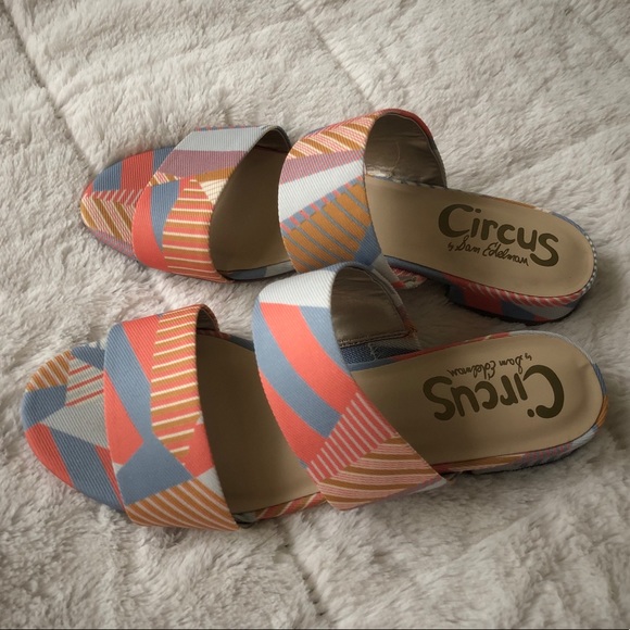Circus By Sam Edelman Delaney Sandals - Picture 2 of 4